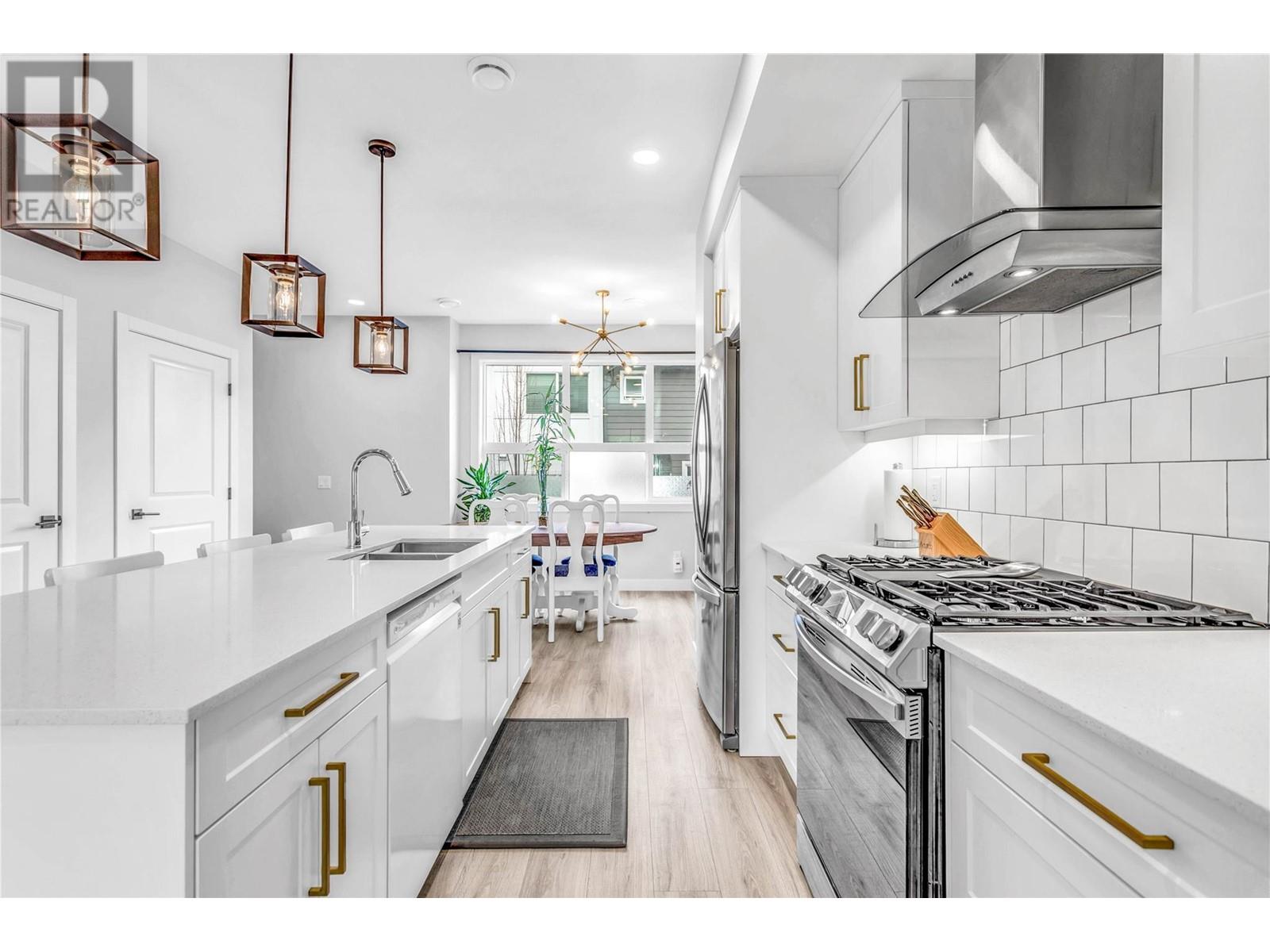 Property at 12075 Oceola Road Unit# 15 image 4