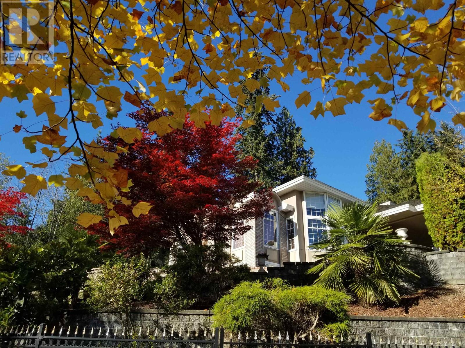 Property at 1496 JOHNSON STREET image 2
