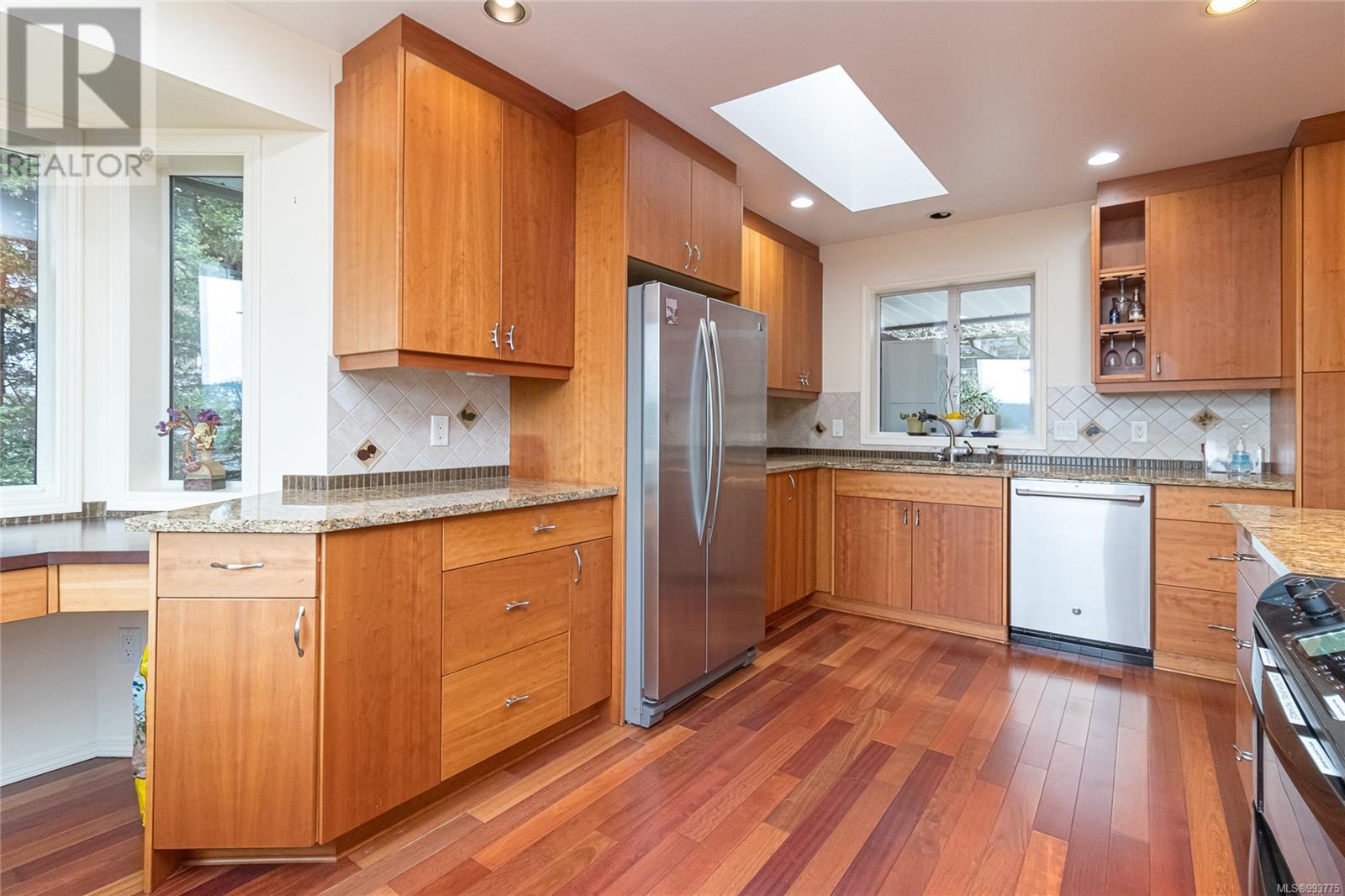 Property at 1319 Lands End Rd image 5
