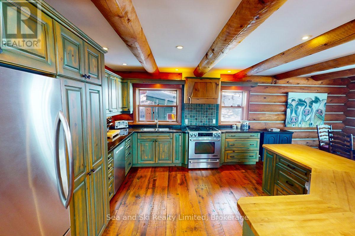 124 Amik Court, Grey Highlands, Ontario  N0C 1G0 - Photo 6 - X11970079