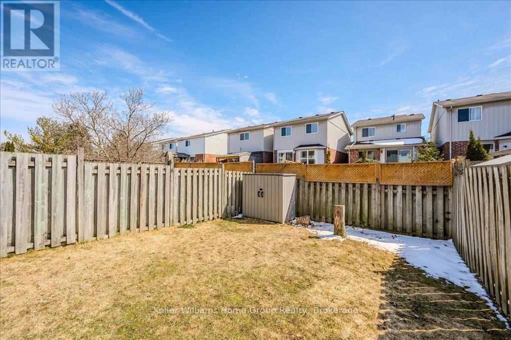 427 Flannery Drive, Centre Wellington, Ontario  N1M 3P3 - Photo 37 - X12054342
