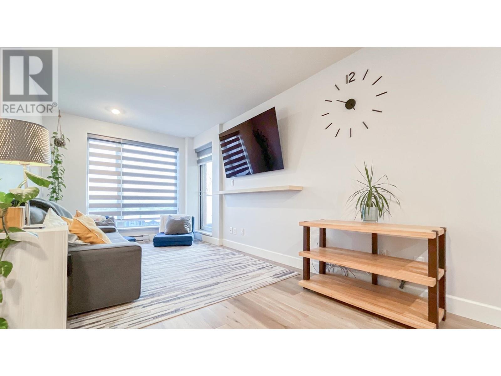 414 3811 Hastings Street, Burnaby, British Columbia  V5C 2H7 - Photo 5 - R2966727
