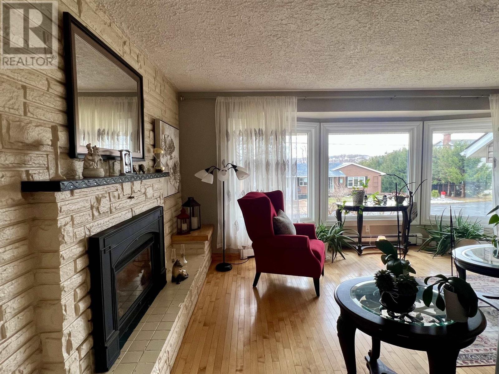 202 Cedar Street, New Glasgow, Nova Scotia  B2H 1B1 - Photo 12 - 202506432