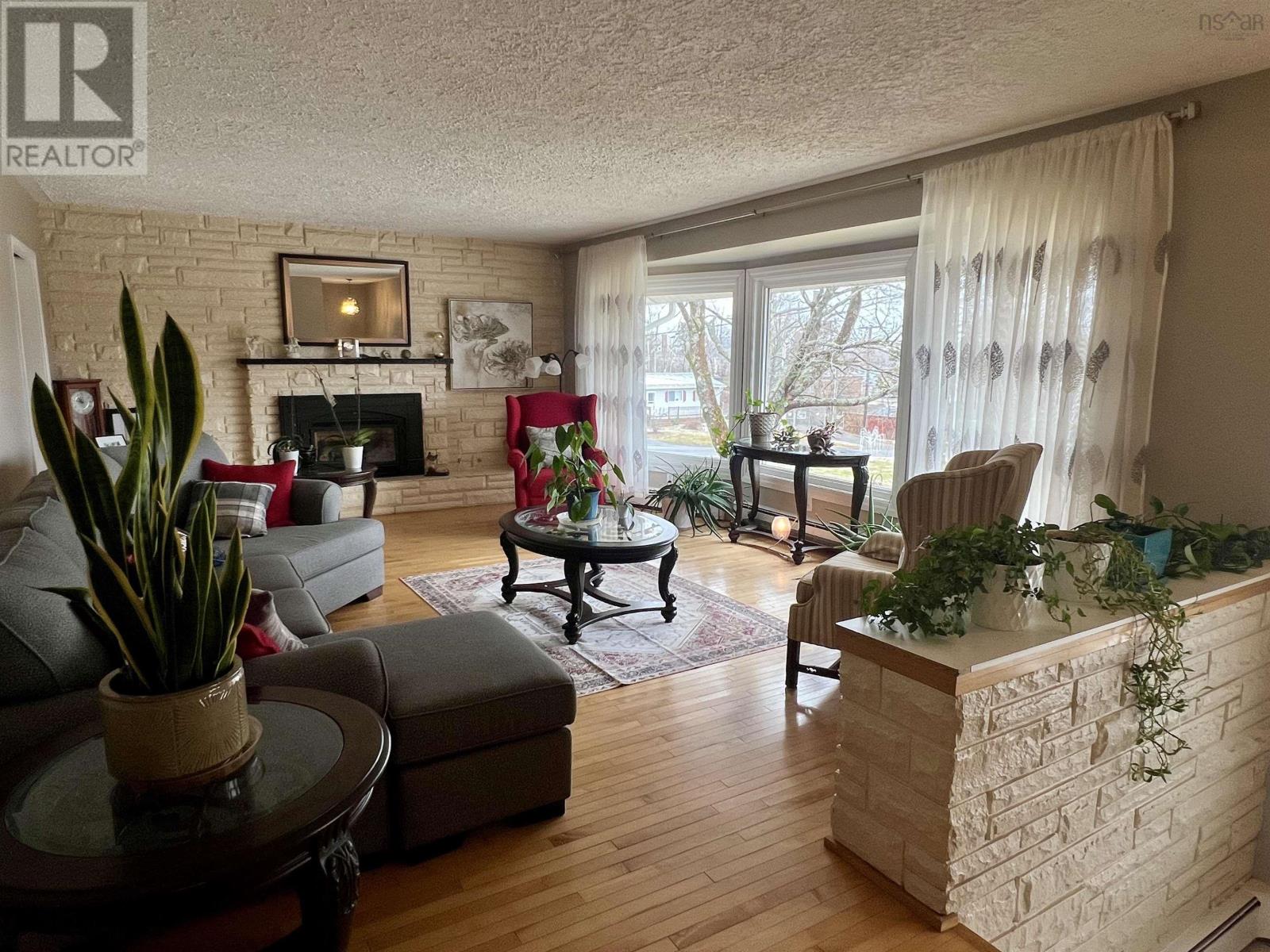 202 Cedar Street, New Glasgow, Nova Scotia  B2H 1B1 - Photo 6 - 202506432