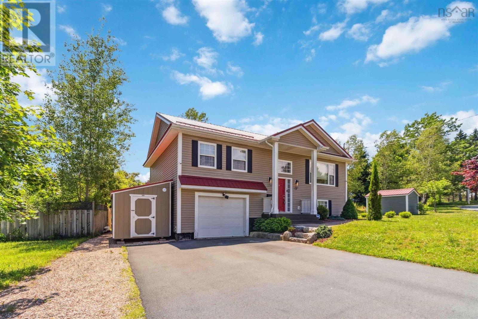 12 Olympiad Avenue, bridgewater, Nova Scotia