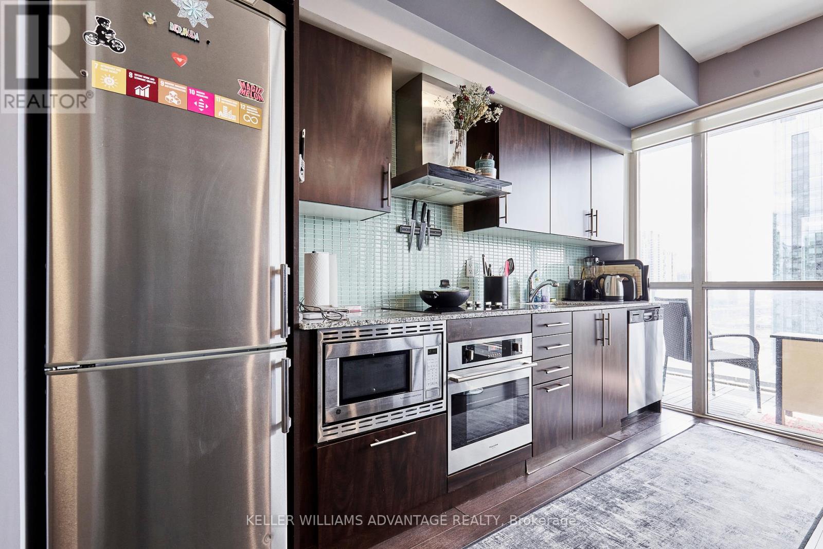 2214s - 352 Front Street W, Toronto, Ontario  M5V 0K3 - Photo 12 - C12054256