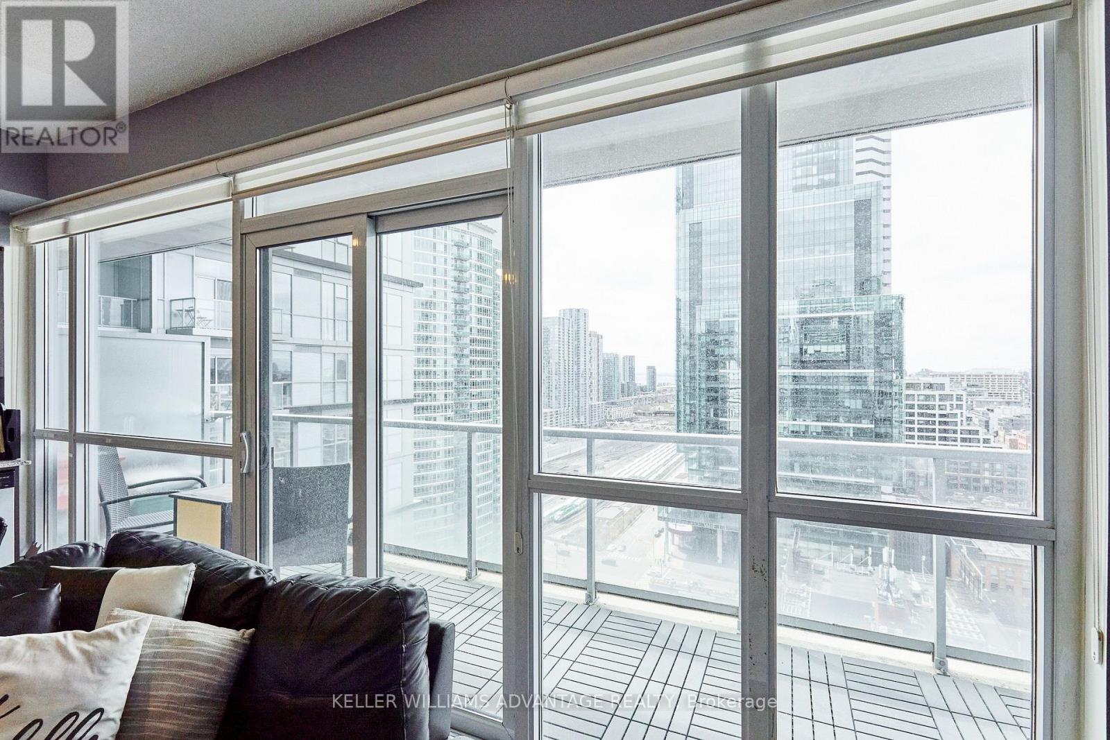 2214s - 352 Front Street W, Toronto, Ontario  M5V 0K3 - Photo 5 - C12054256