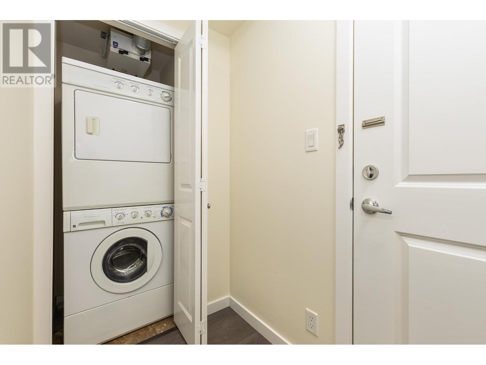 302 1068 W Broadway, Vancouver, British Columbia  V6H 0A7 - Photo 14 - R2983739