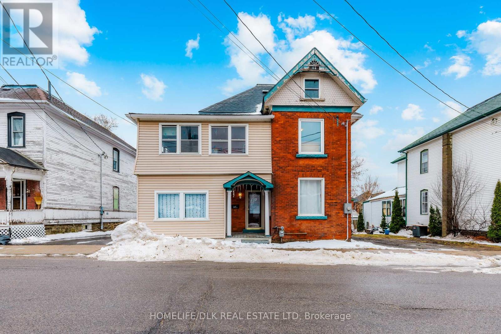Property at 28 KENSINGTON AVENUE image 1