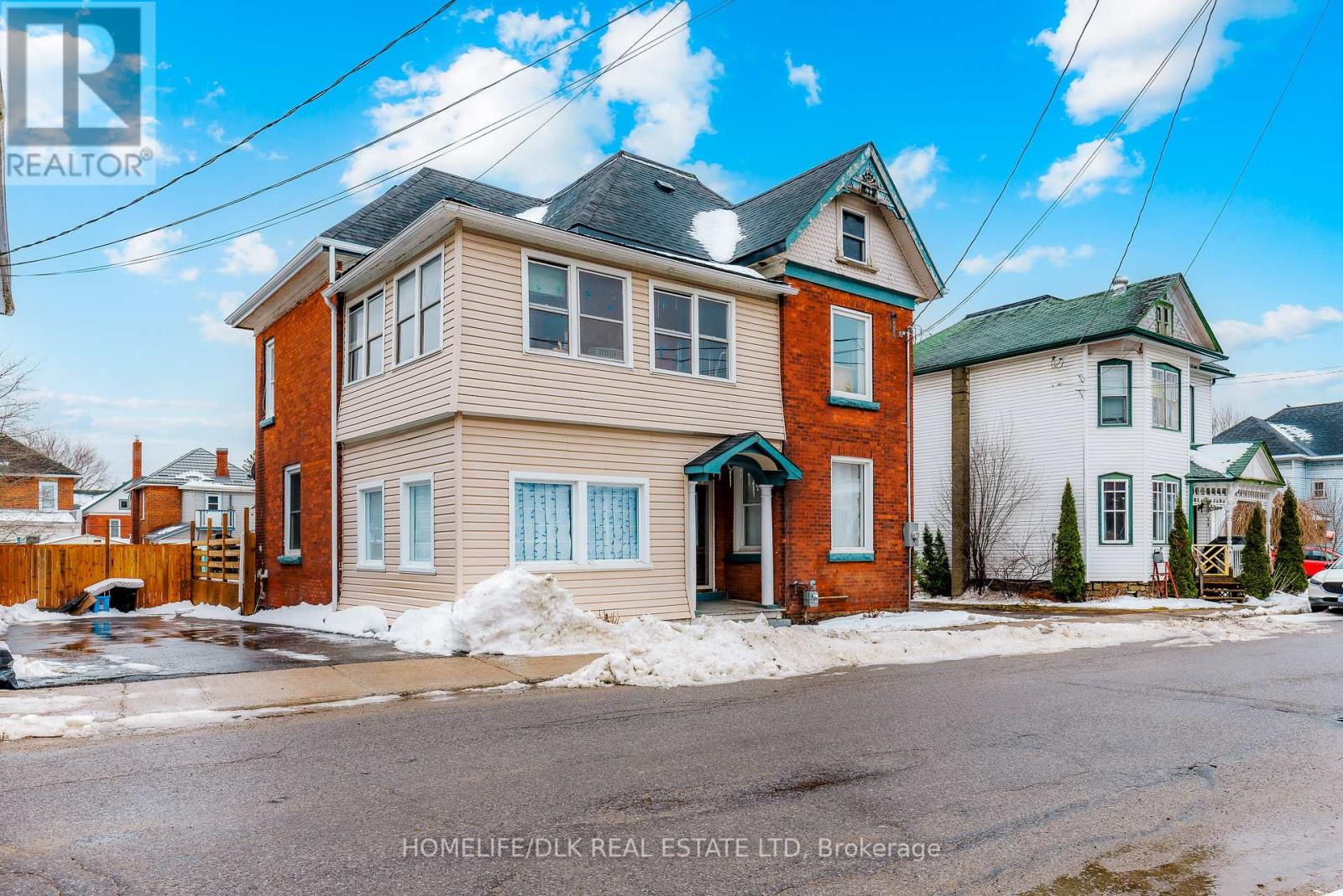 Property at 28 KENSINGTON AVENUE image 2