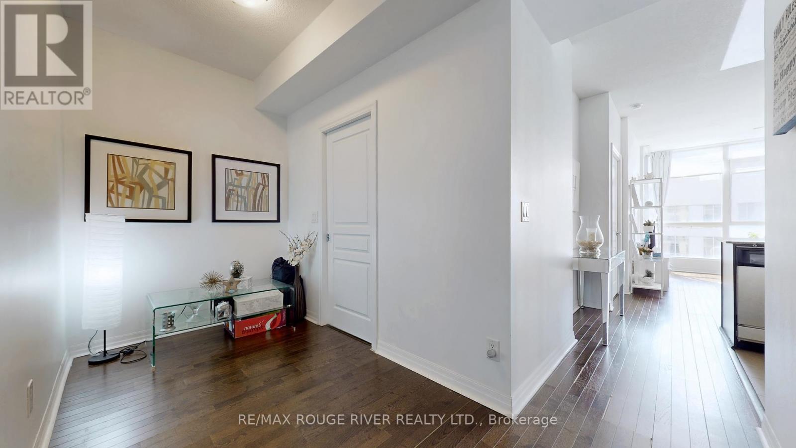 3001 - 225 Webb Drive, Mississauga, Ontario  L5B 4P2 - Photo 11 - W12054242