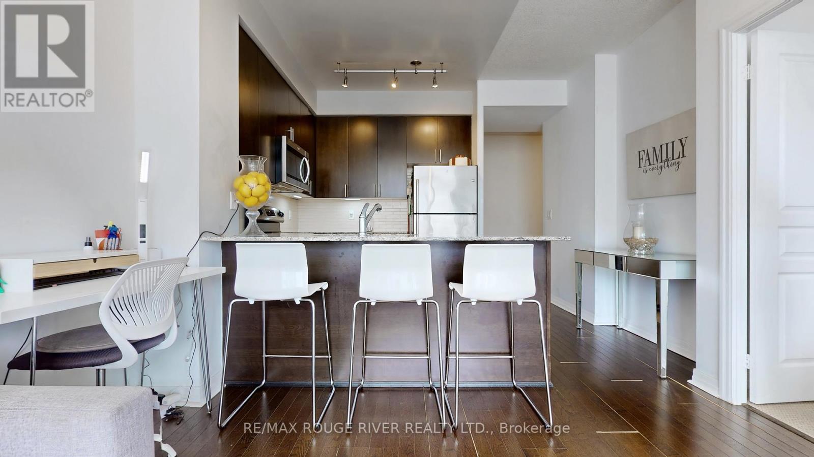 3001 - 225 Webb Drive, Mississauga, Ontario  L5B 4P2 - Photo 16 - W12054242