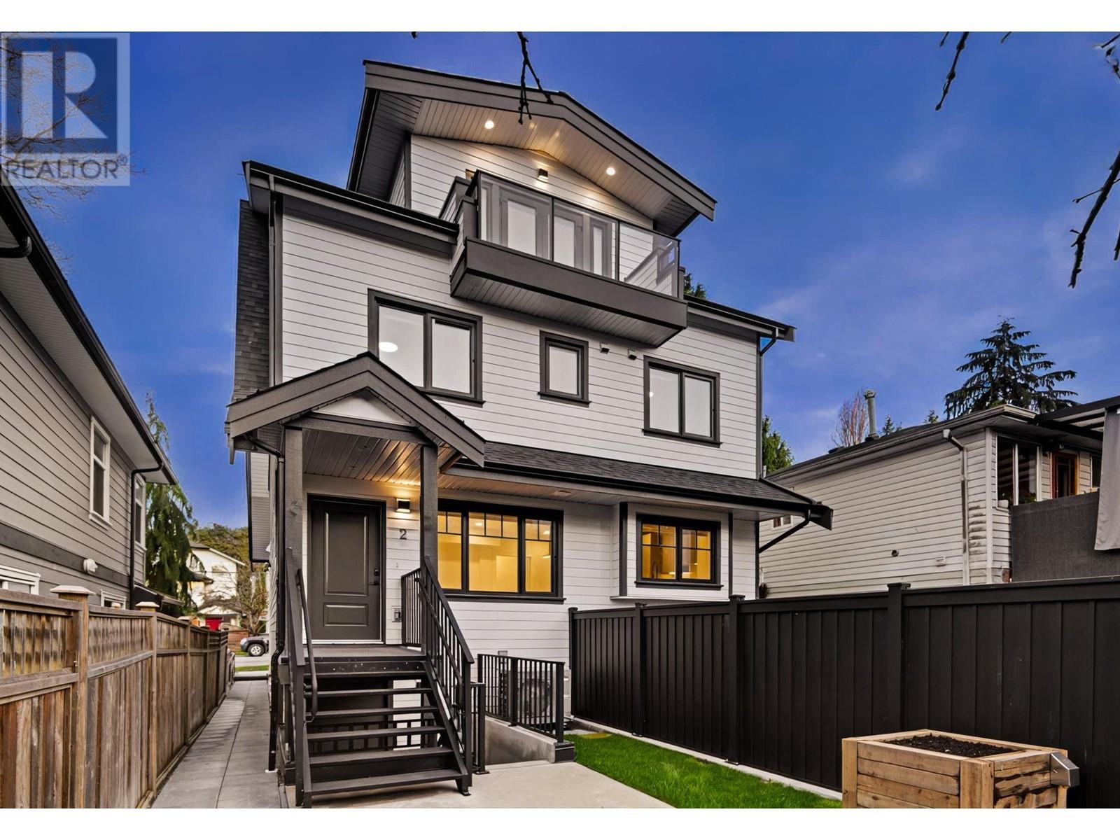 2 3531 MARSHALL STREET, vancouver, British Columbia