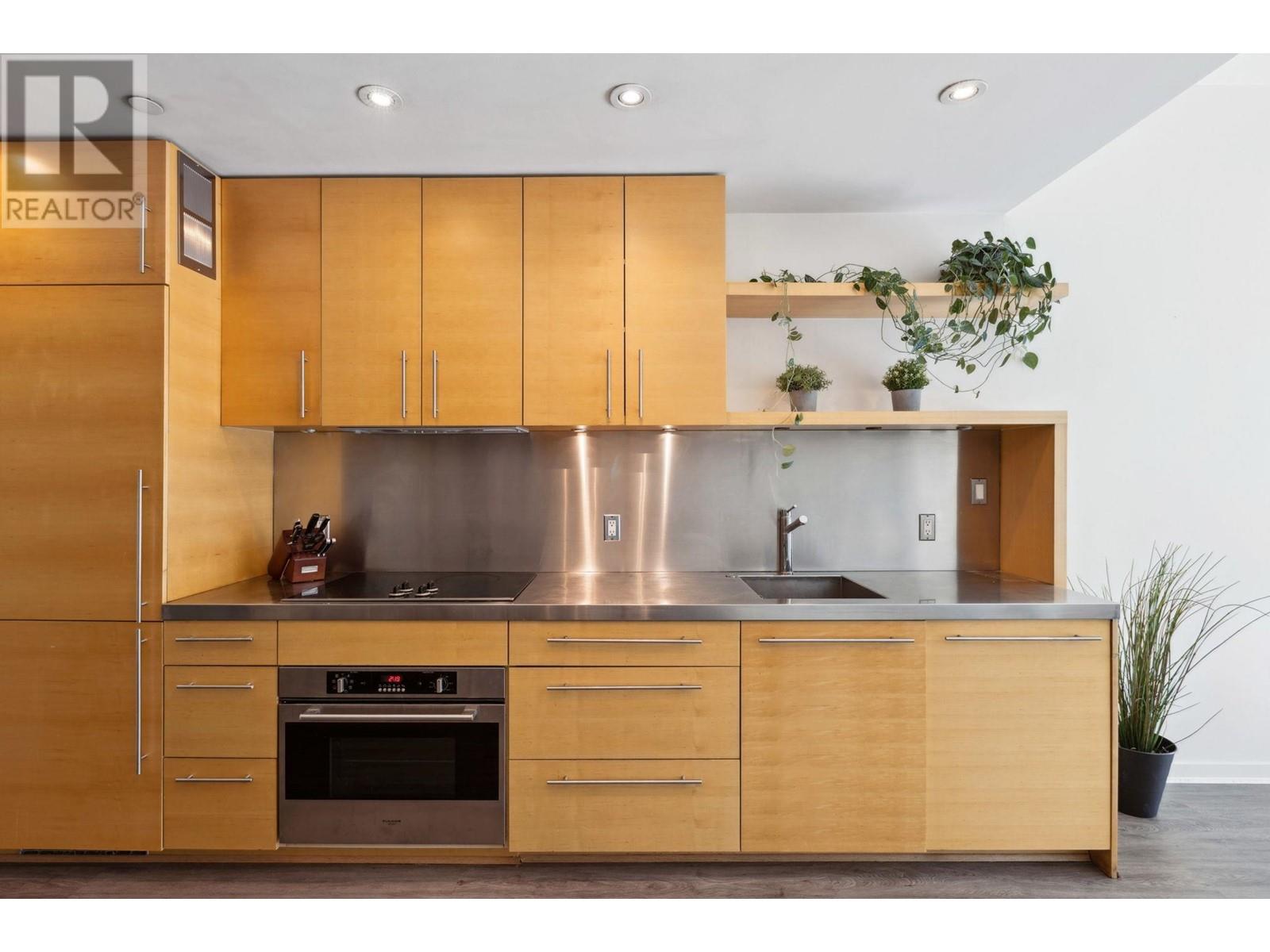 207 36 Water Street, Vancouver, British Columbia  V6B 0B7 - Photo 2 - R2983771