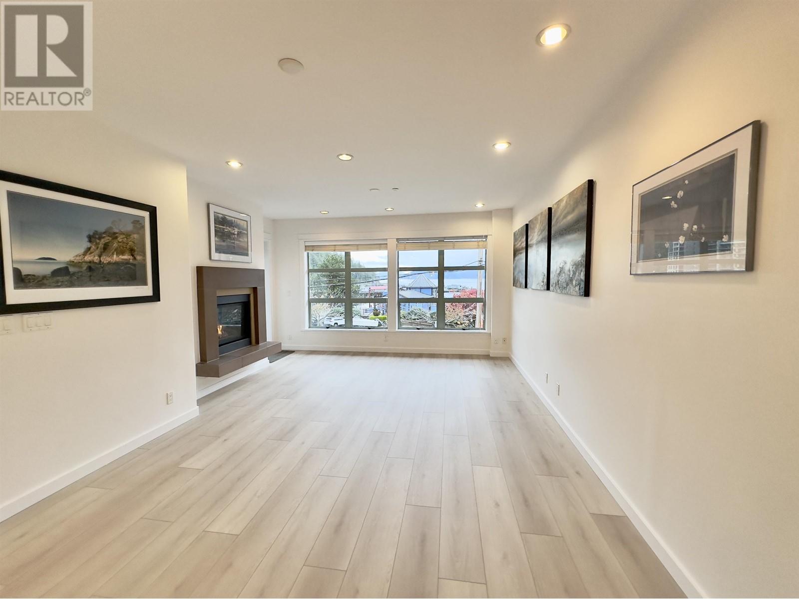 201 6688 Royal Avenue, West Vancouver, British Columbia  V7W 2B9 - Photo 19 - R2984337