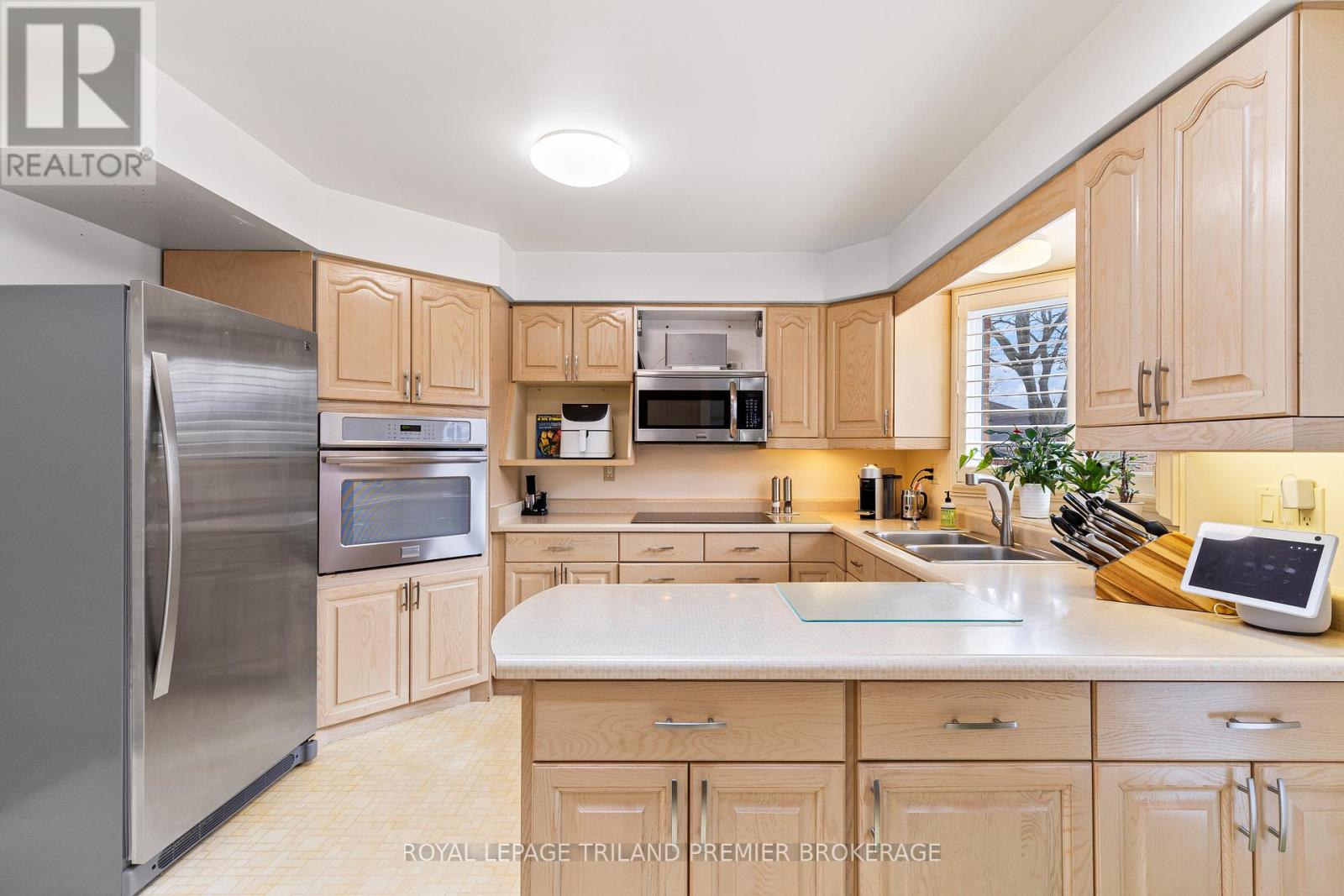 8 - 60 Rosecliffe Crescent, London South, Ontario  N6K 4E5 - Photo 16 - X12054427