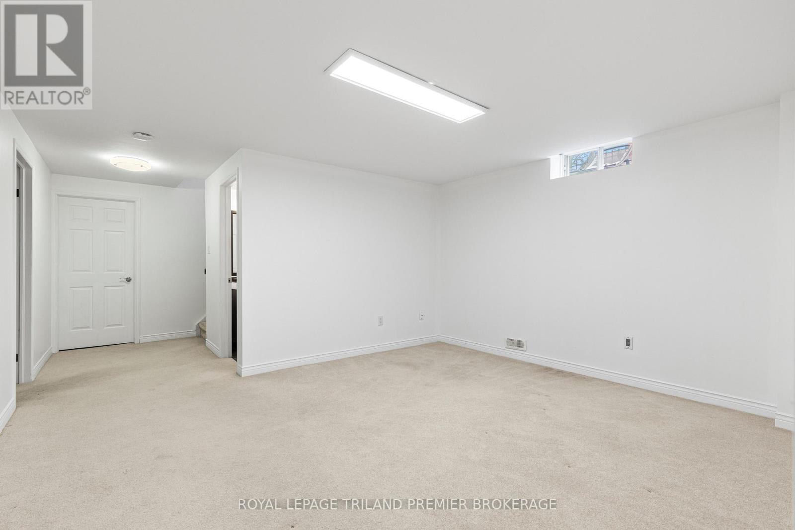 8 - 60 Rosecliffe Crescent, London South, Ontario  N6K 4E5 - Photo 34 - X12054427