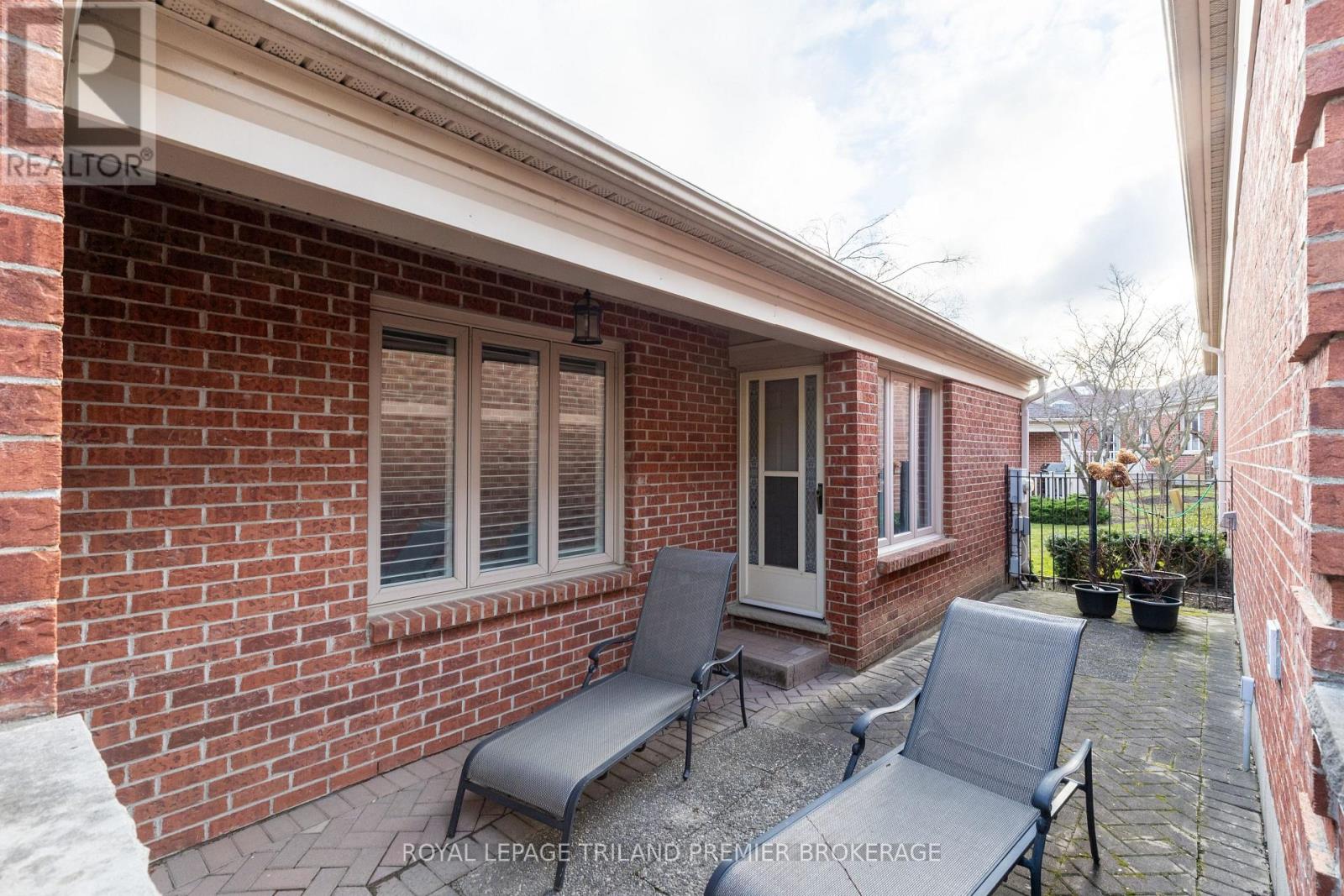 8 - 60 Rosecliffe Crescent, London South, Ontario  N6K 4E5 - Photo 42 - X12054427