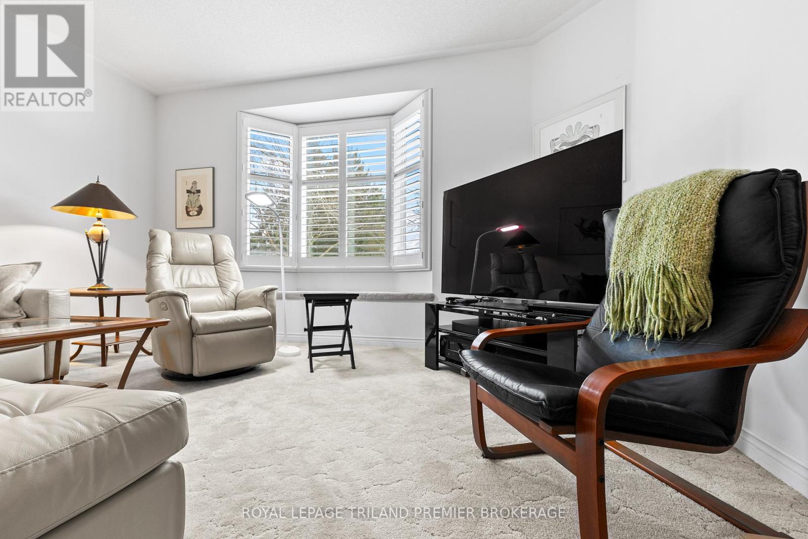 8 - 60 Rosecliffe Crescent, London South, Ontario  N6K 4E5 - Photo 9 - X12054427