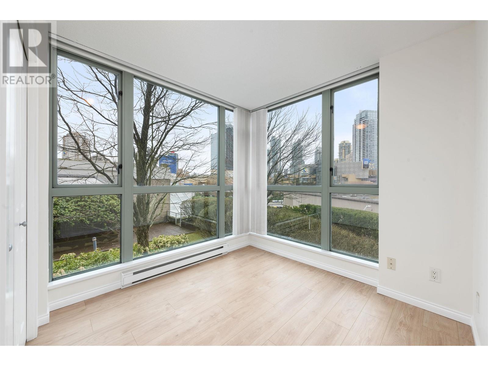 305 4788 Hazel Street, Burnaby, British Columbia  V5H 4V9 - Photo 18 - R2984393