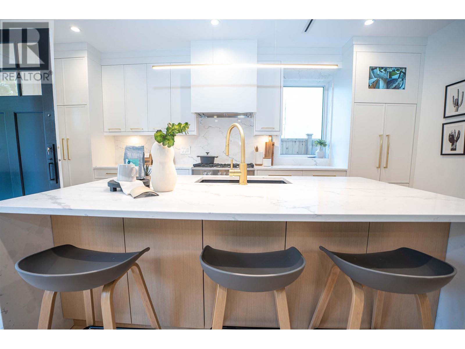 #1 2522 E 15th Avenue, Vancouver, British Columbia  V5M 2K1 - Photo 6 - R2984435