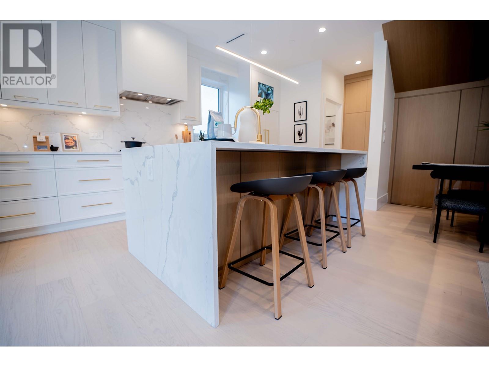 #1 2522 E 15th Avenue, Vancouver, British Columbia  V5M 2K1 - Photo 7 - R2984435