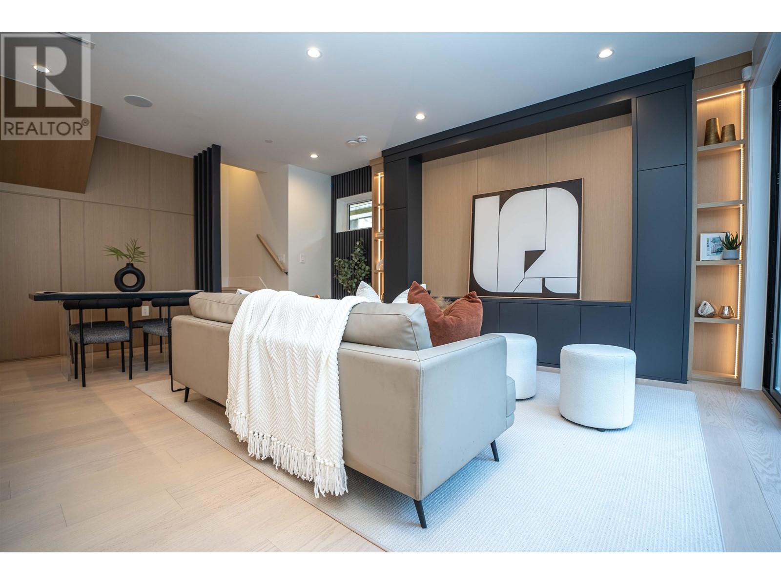 #1 2522 E 15th Avenue, Vancouver, British Columbia  V5M 2K1 - Photo 9 - R2984435