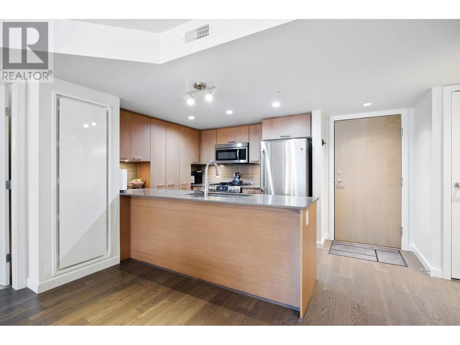 405 95 Moody Street, Port Moody, British Columbia  V3H 0H2 - Photo 4 - R2984450