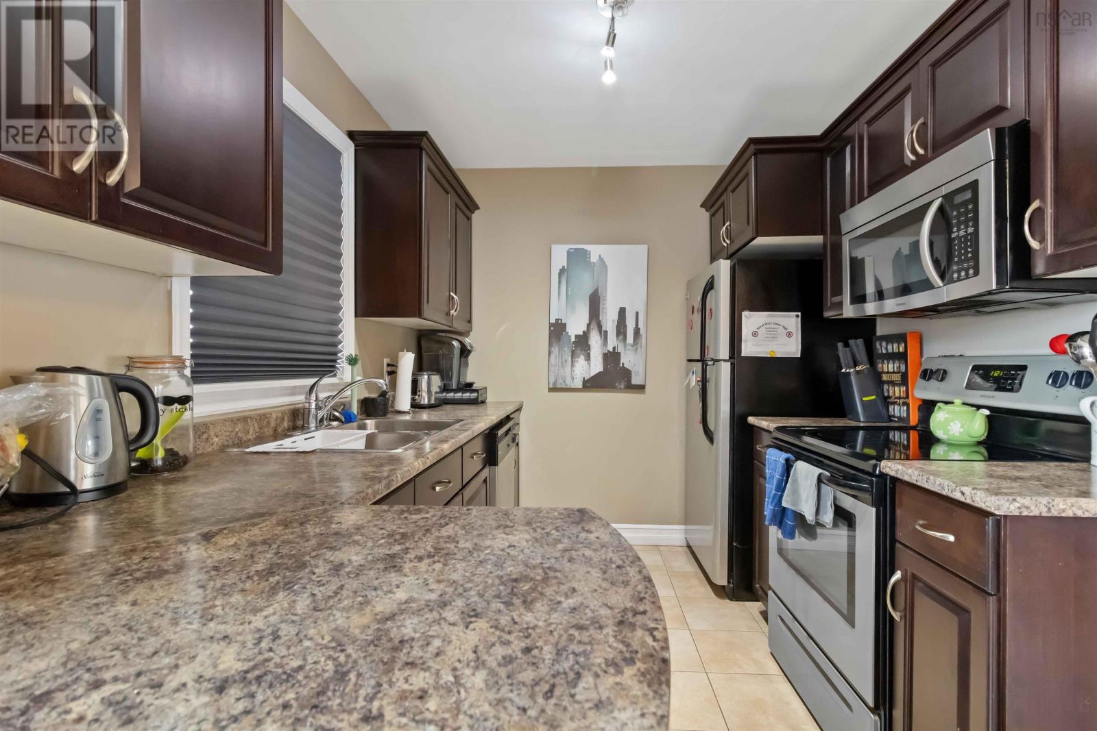 2073 Caldwell Road, Eastern Passage, Nova Scotia  B3G 1H7 - Photo 9 - 202506425