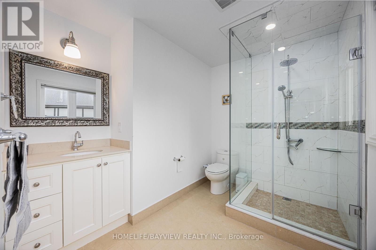 11 Wendover Court N, Richmond Hill, Ontario  L4B 3G4 - Photo 31 - N12054461