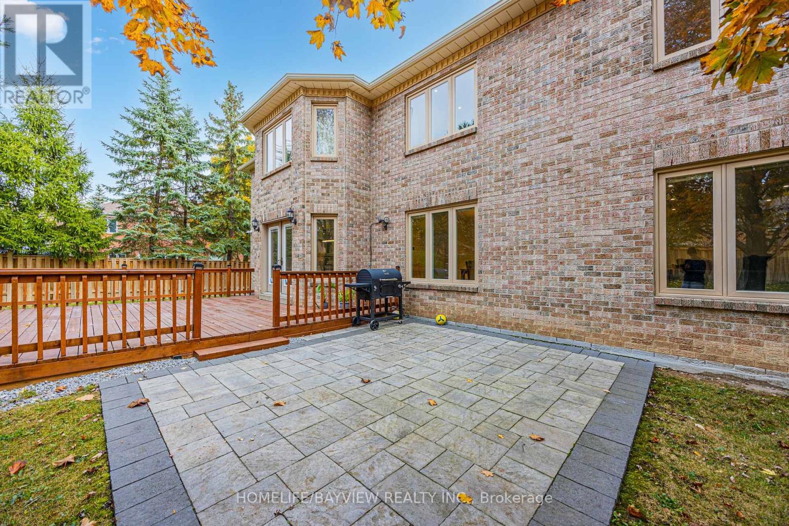 11 Wendover Court N, Richmond Hill, Ontario  L4B 3G4 - Photo 43 - N12054461