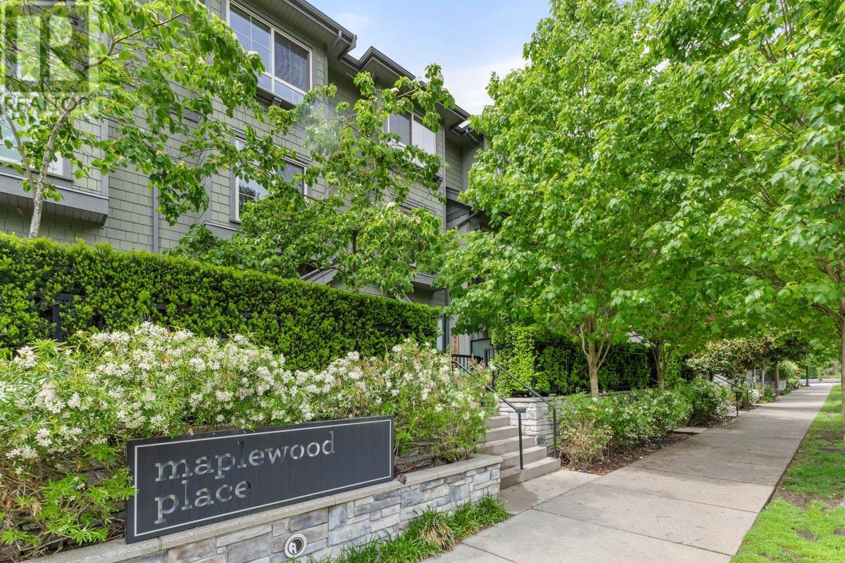 49 433 Seymour River Place, North Vancouver, British Columbia  V7H 0B8 - Photo 3 - R2984445