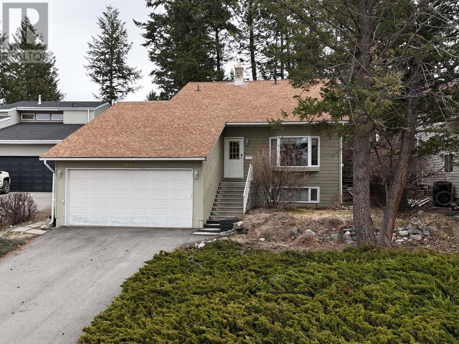 Property at 1616 MT PROCTOR Place N image 1