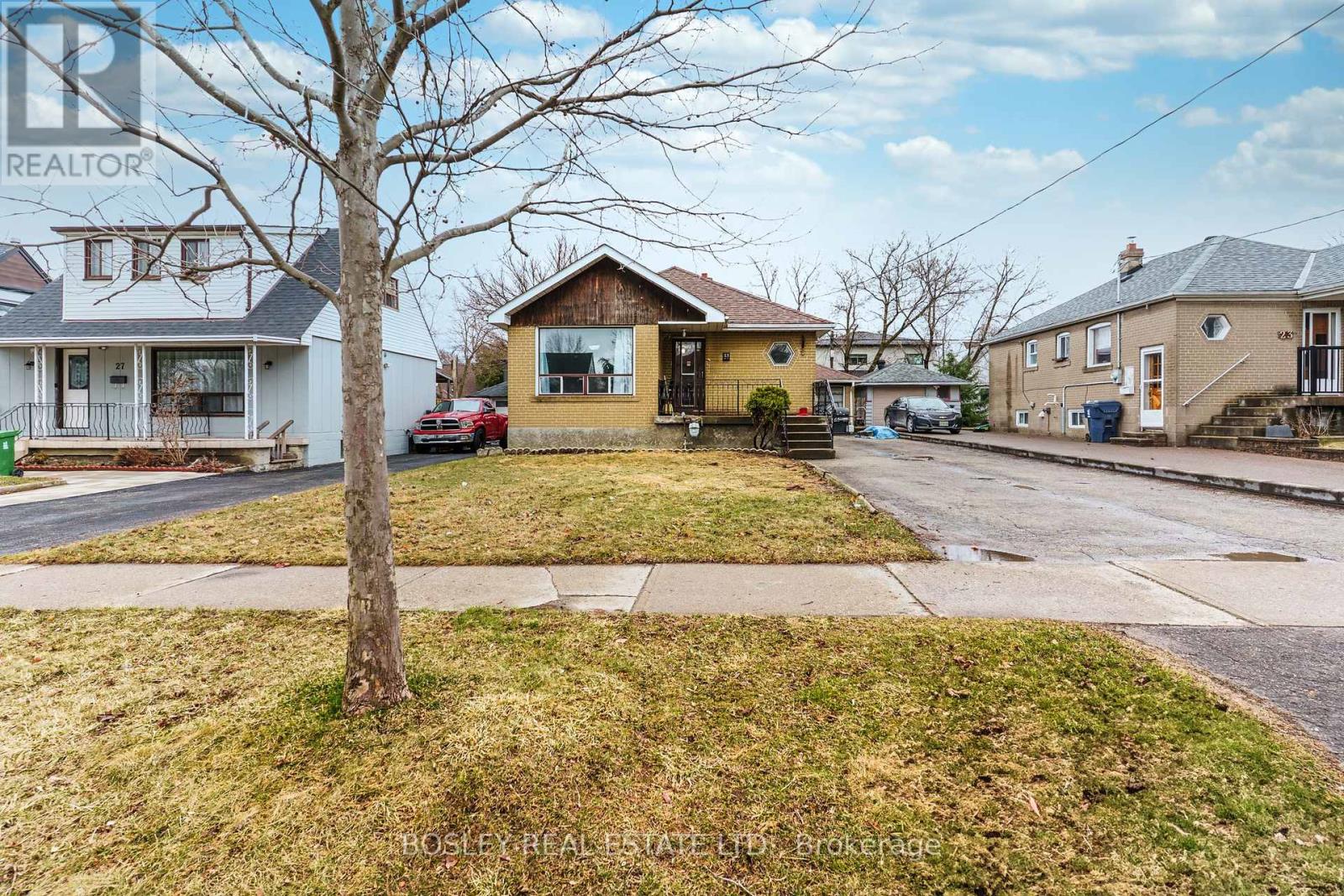 Property at 25 CHILCOT AVENUE image 1