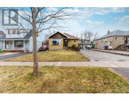 25 CHILCOT AVENUE, Toronto, Ontario