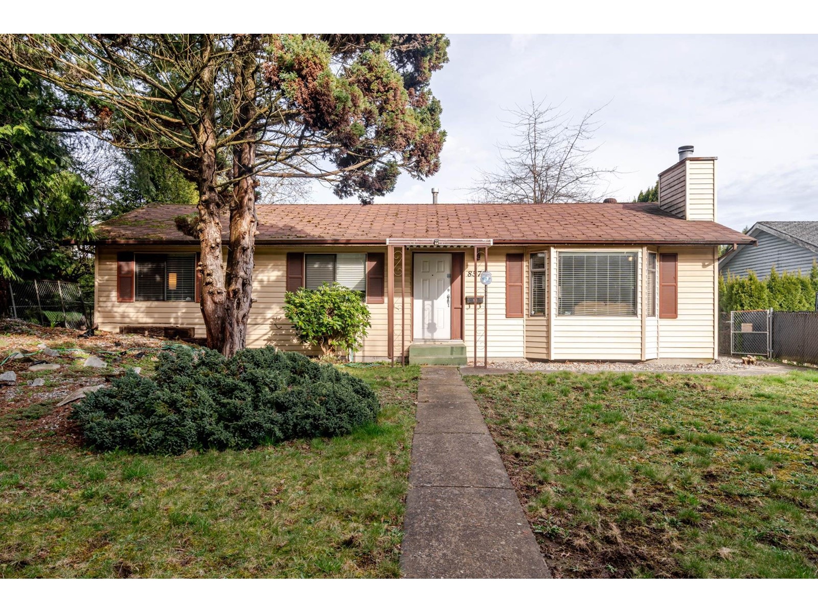 8570 152 Street, Surrey, British Columbia  V3S 3N1 - Photo 1 - R2984024