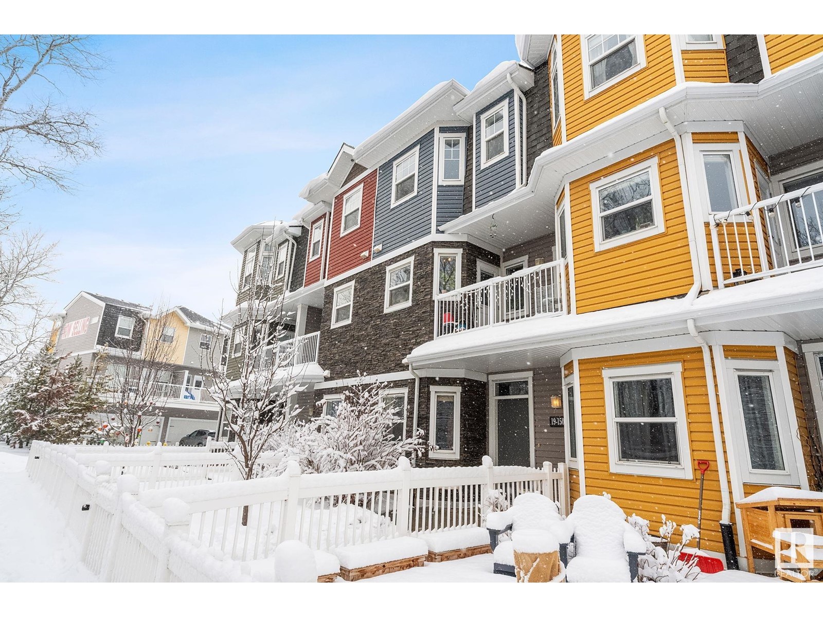 Property at #19 150 EVERITT DR N image 3