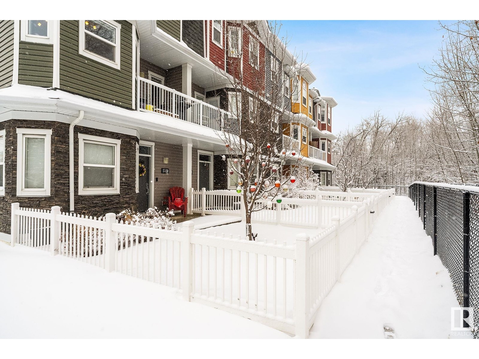 Property at #19 150 EVERITT DR N image 4