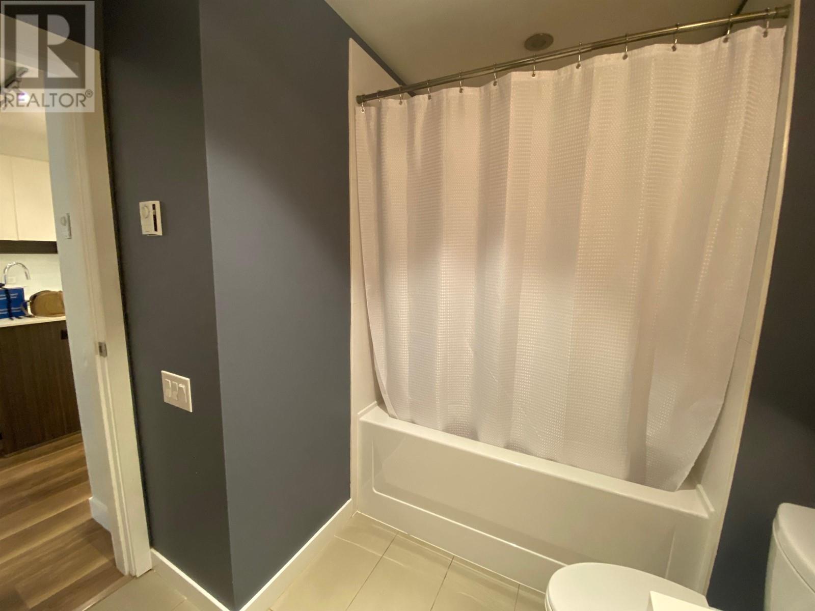 110 545 Foster Avenue, Coquitlam, British Columbia  V3J 0B3 - Photo 24 - R2959768