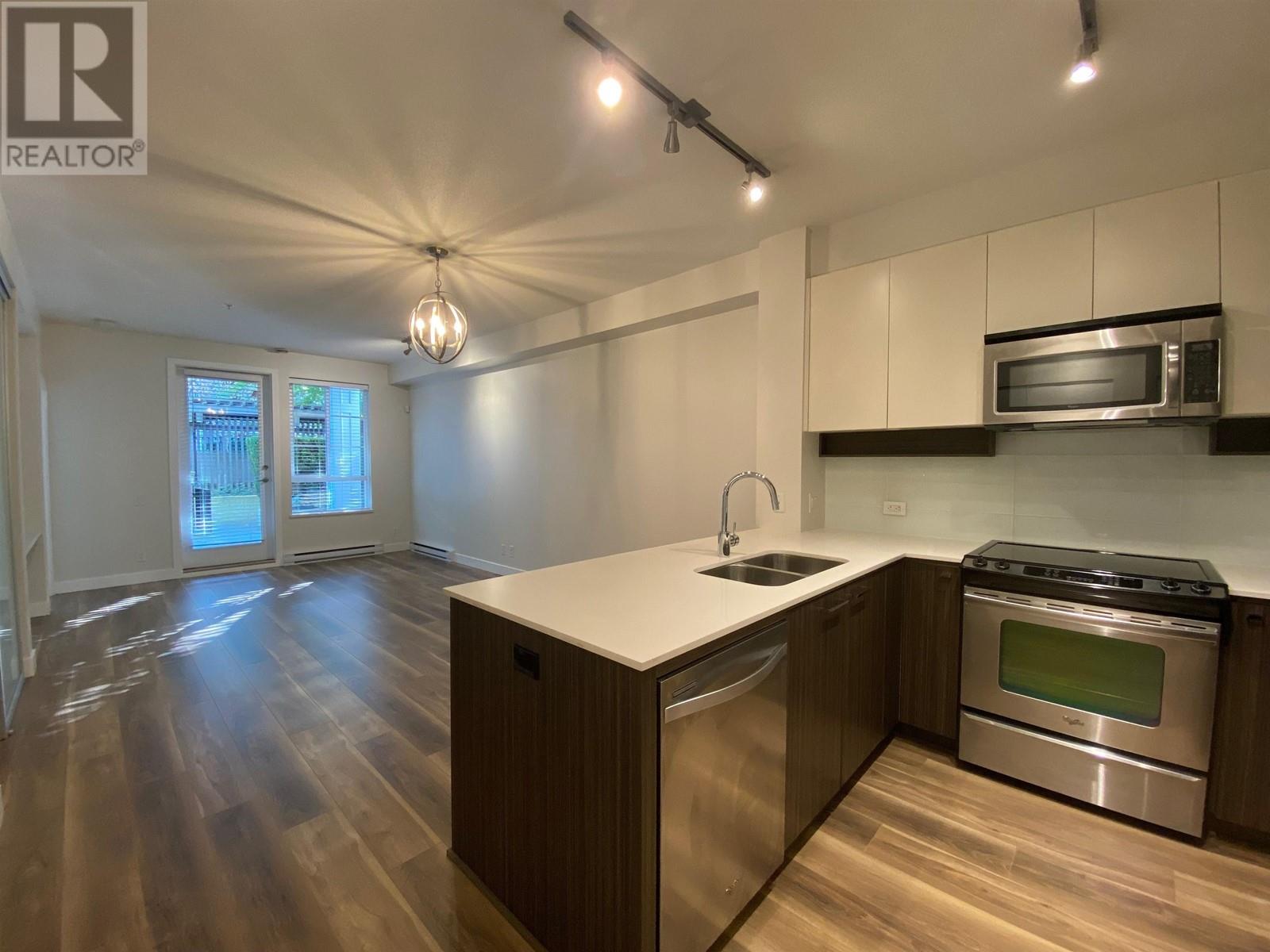 110 545 Foster Avenue, Coquitlam, British Columbia  V3J 0B3 - Photo 7 - R2959768