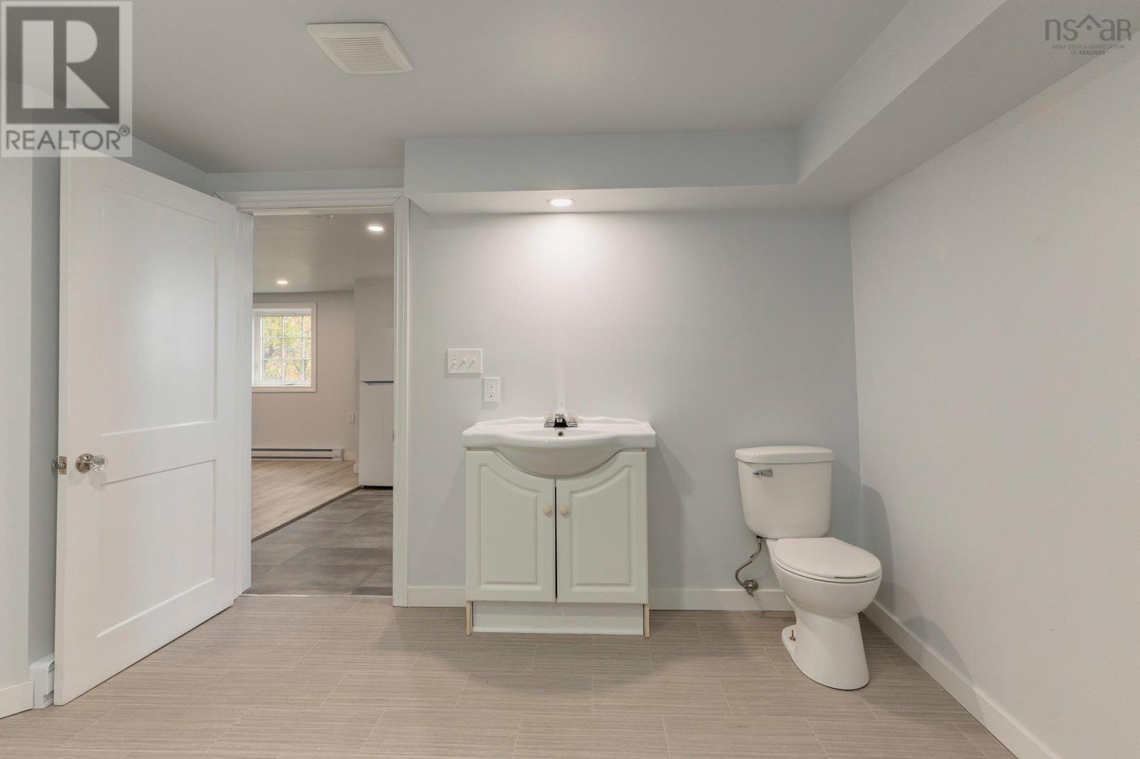 66 Oak Street, Trenton, Nova Scotia  B0K 1X0 - Photo 35 - 202506426