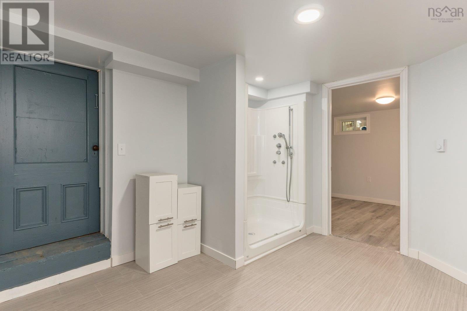 66 Oak Street, Trenton, Nova Scotia  B0K 1X0 - Photo 36 - 202506426