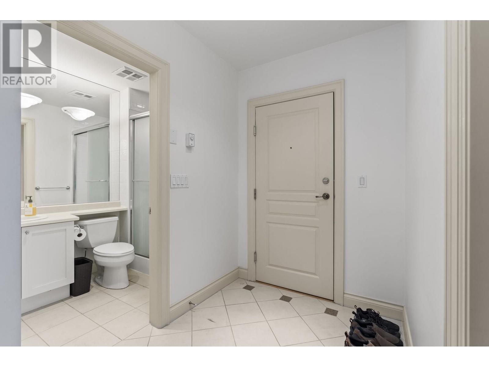 205 1896 Marine Drive, West Vancouver, British Columbia  V7V 1J6 - Photo 14 - R2984360