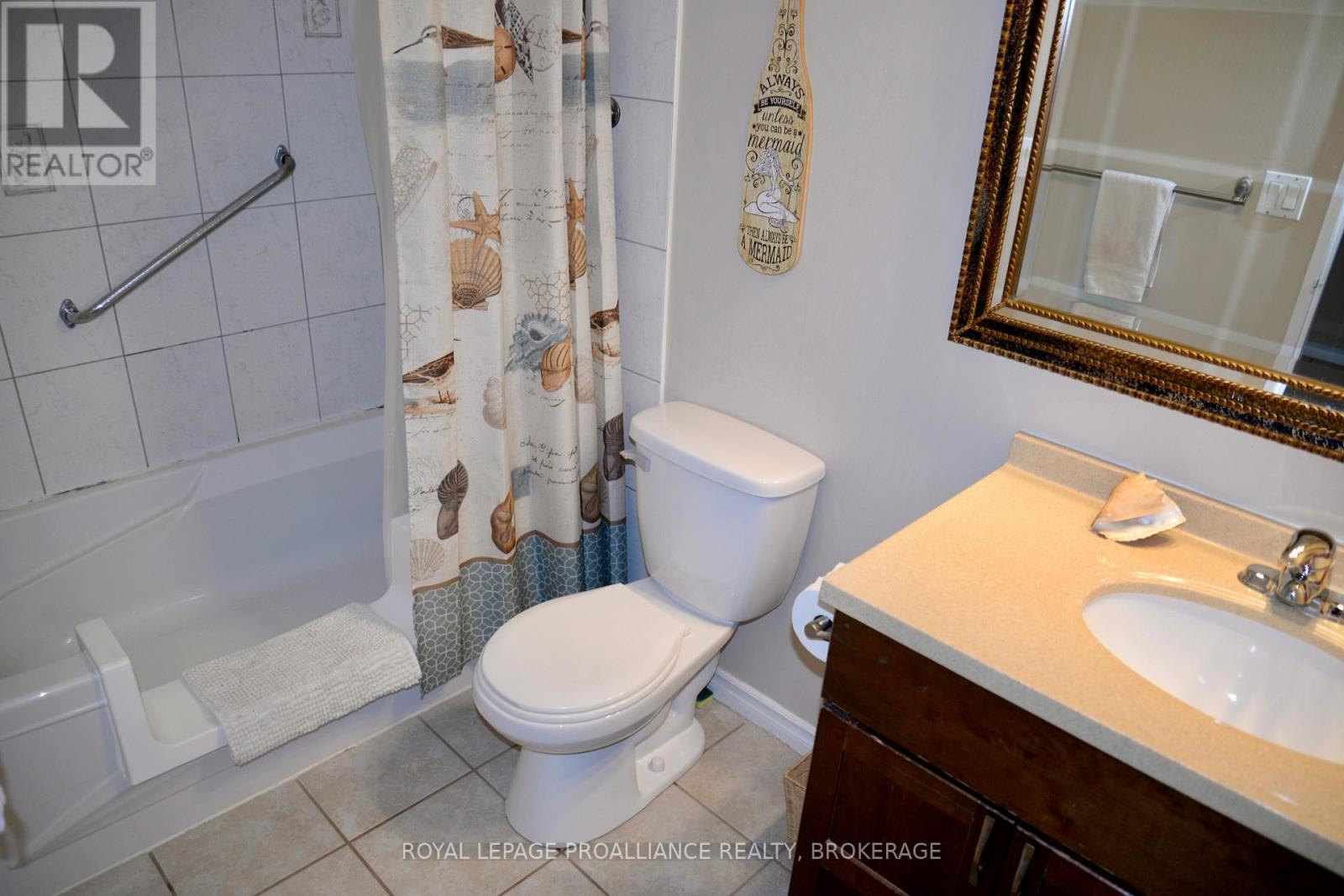 210 - 17 Eldon Hall Place, Kingston, Ontario  K7M 7H5 - Photo 19 - X12054526