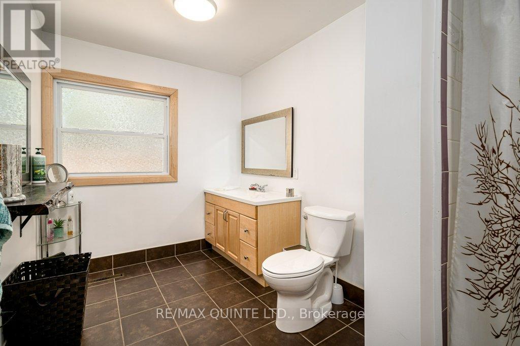348 River Street W, Tweed, Ontario  K0K 3J0 - Photo 13 - X12054584
