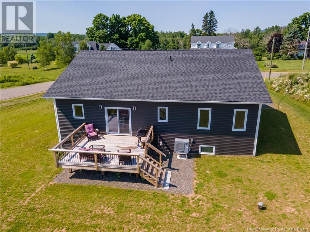 11 Riverside Drive, Petitcodiac, New Brunswick  E4Z 0K7 - Photo 2 - NB115197