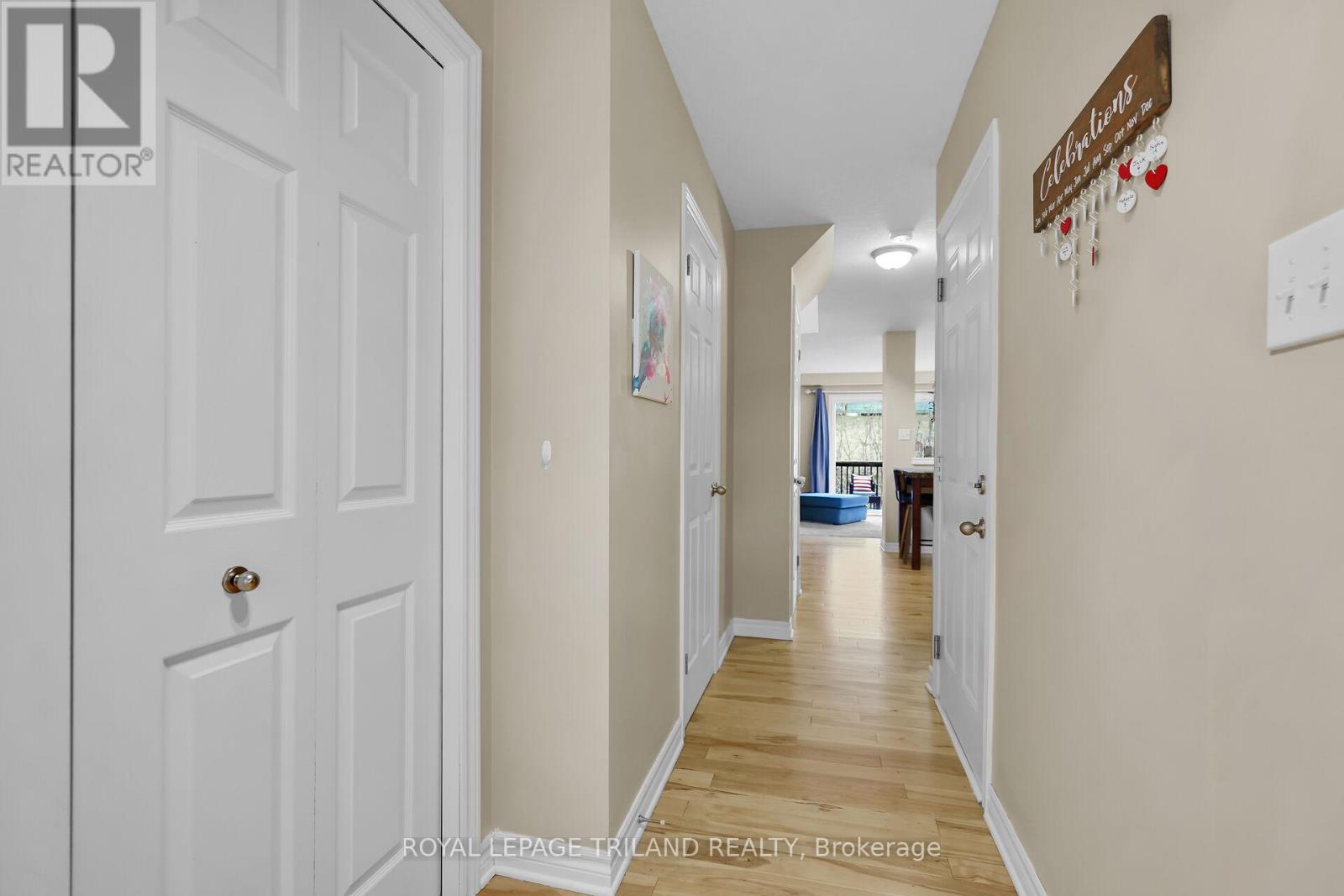 Photo 17 of 44 for 59 - 1059 Whetherfield Street
