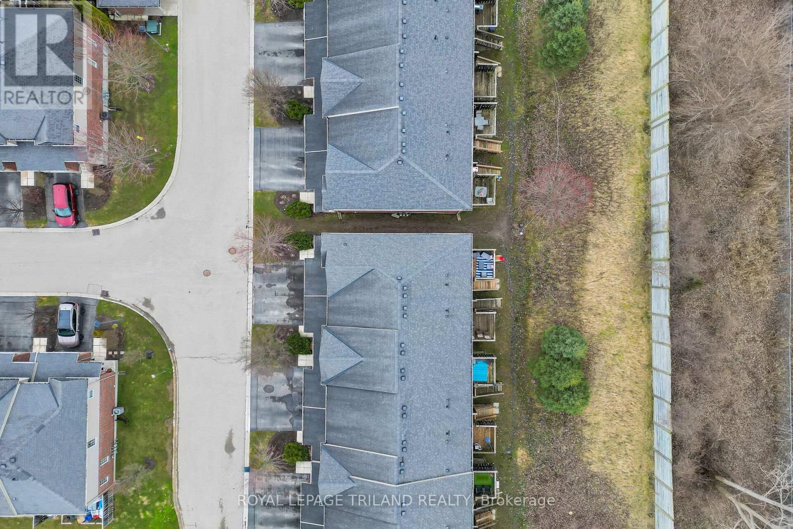 Photo 4 of 44 for 59 - 1059 Whetherfield Street