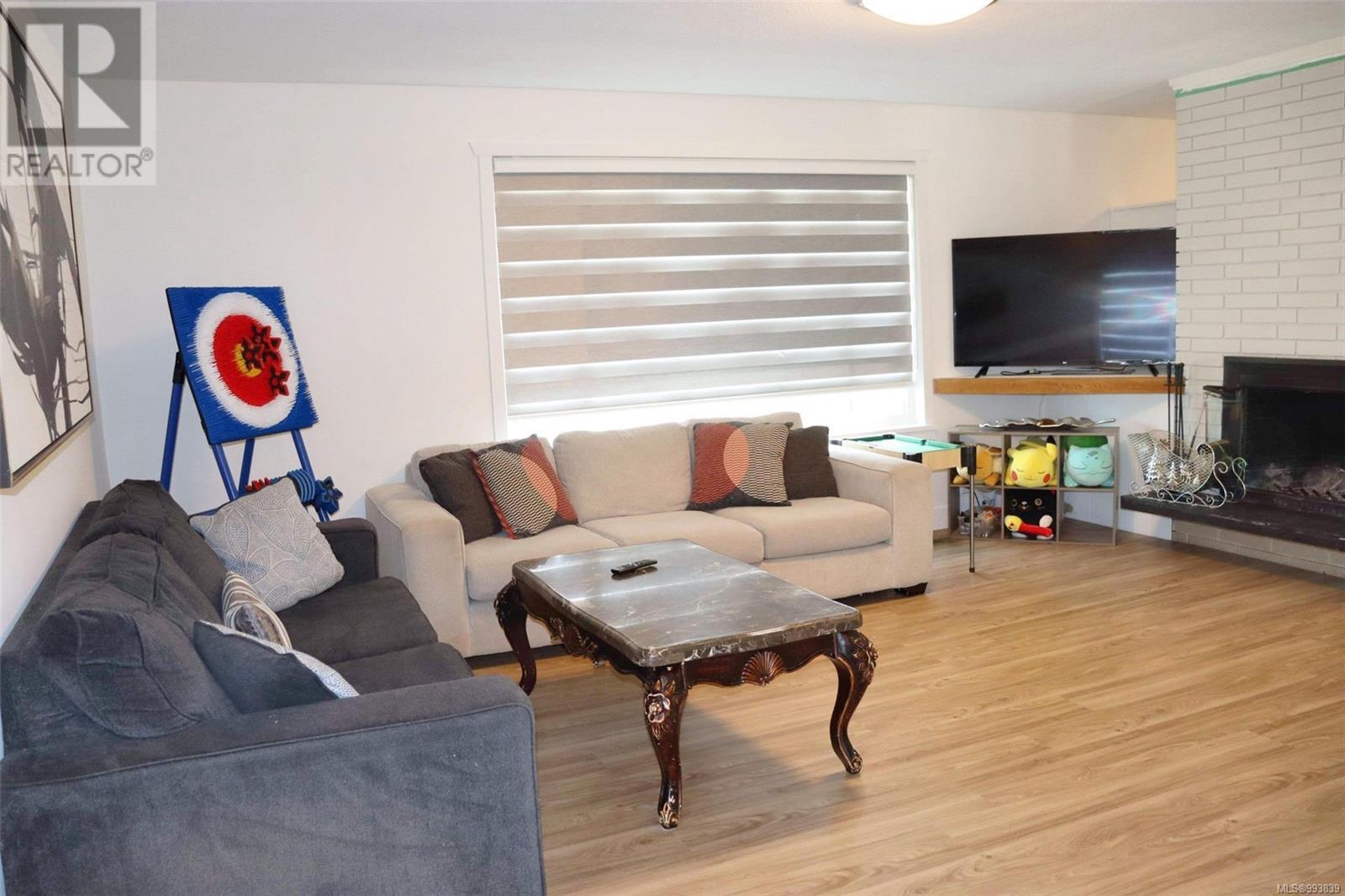 Property at 5221 Metral Dr image 3