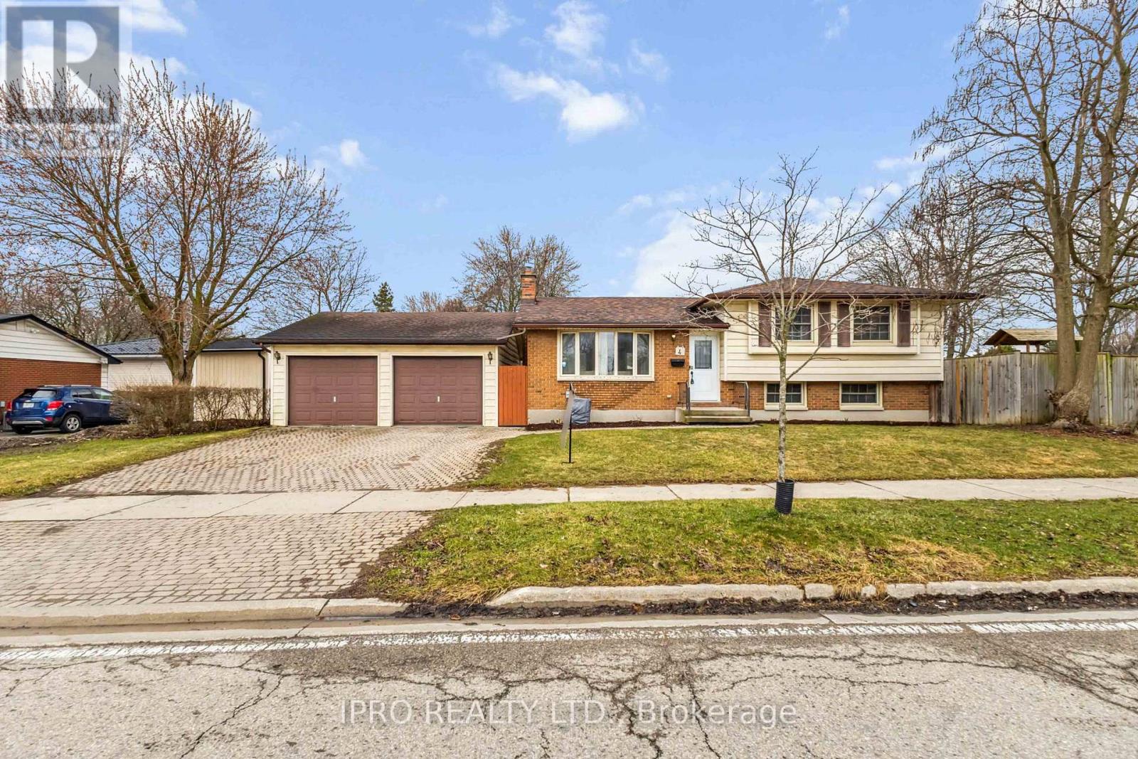 Property at 4 BRECKENRIDGE CRESCENT image 1